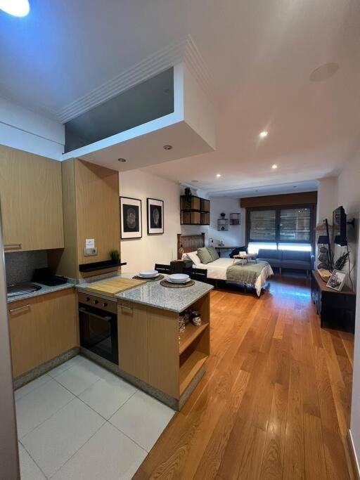 Central Suites Poli Sanz วิโก ภายนอก รูปภาพ